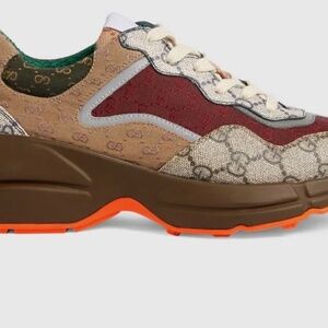 Gucci Women's GG Rhyton sneaker Size 8.5